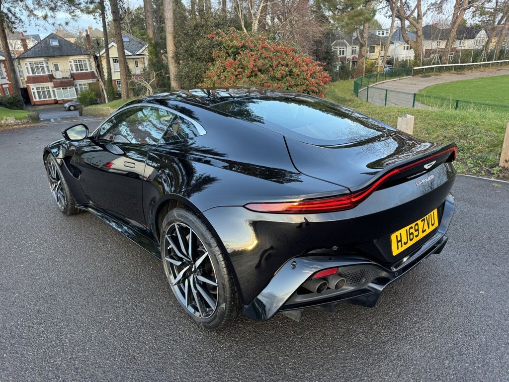 Used Aston Martin Vantage 2019 for sale - 77153360: Photo 16