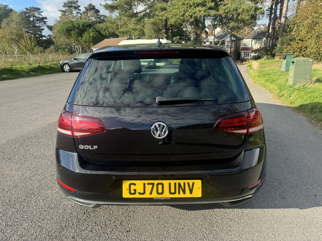 Used Volkswagen Golf 2020 for sale - 76635001: Photo 7