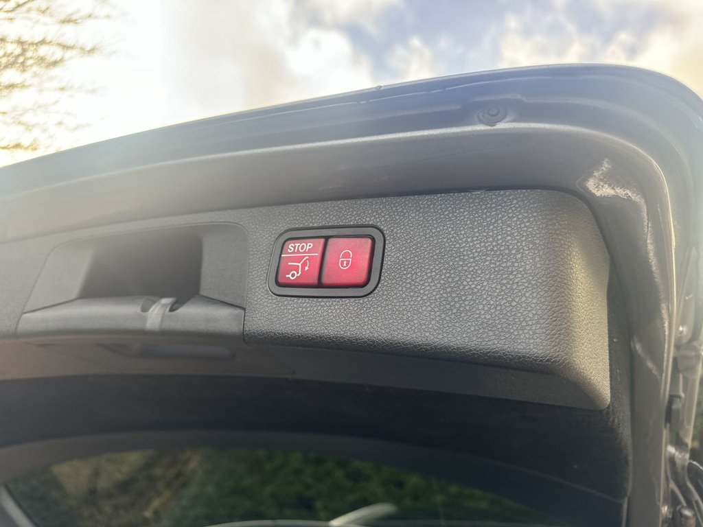 Used Mercedes-Benz E Class 2019 for sale - 76724915: Photo 15