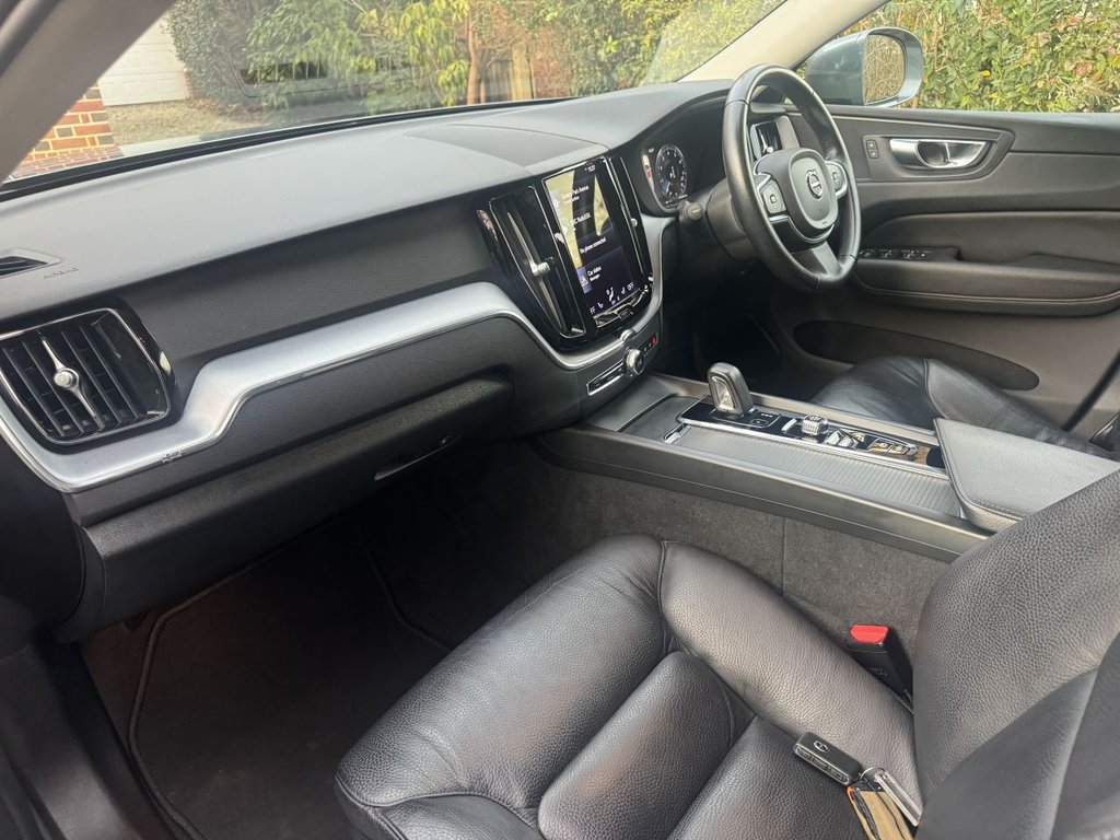 Used Volvo XC60 2020 for sale - 76910258: Photo 11