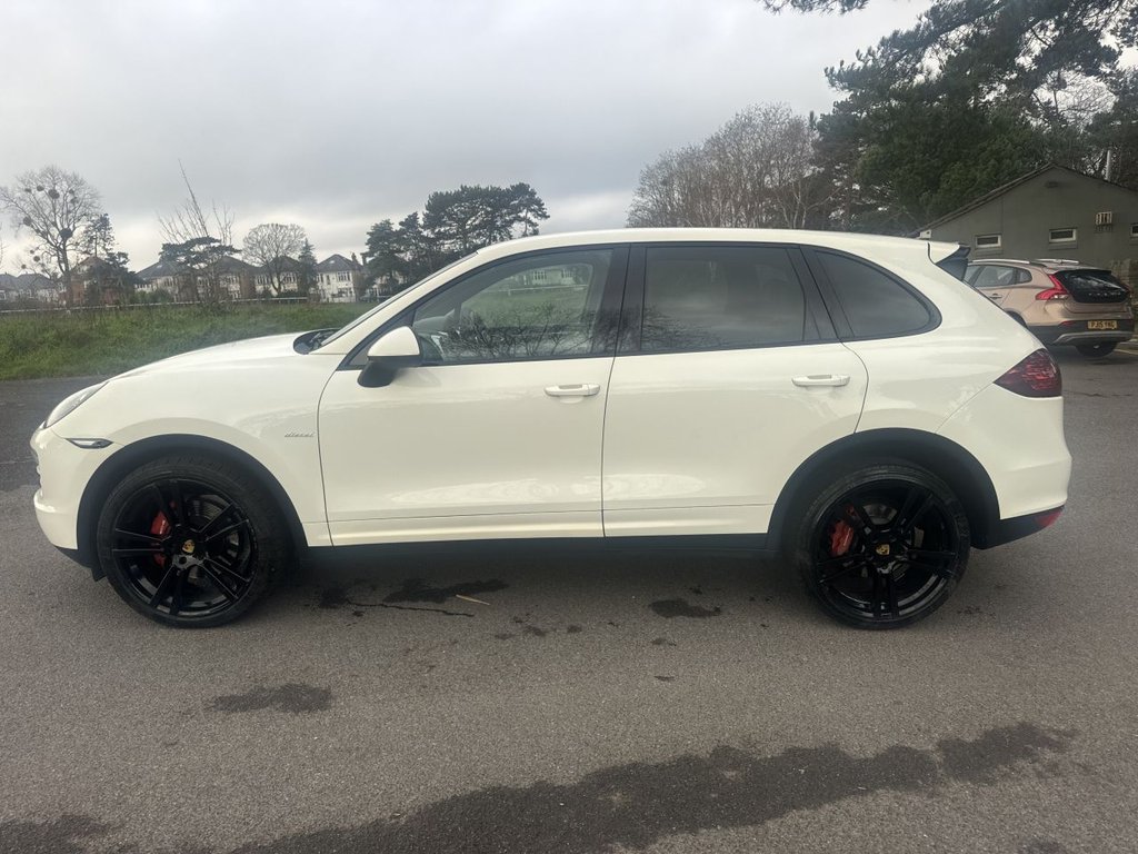 Used Porsche Cayenne 2010 for sale - 76950557: Photo 5