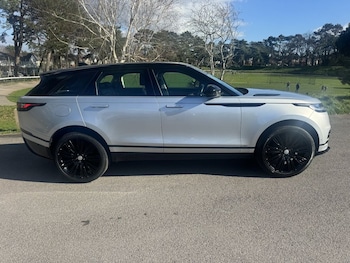 Used Land Rover Range Rover Velar 2018 for sale - 77680621: Photo