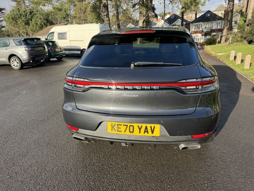 Used Porsche Macan 2020 for sale - 77153410: Photo 18