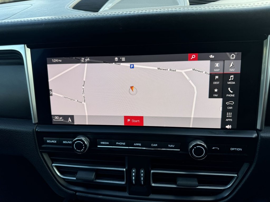 Used Porsche Macan 2020 for sale - 77153410: Photo 24