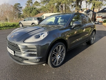 Used Porsche Macan 2020 for sale - 77153410: Photo