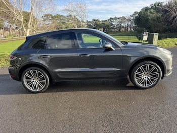 Used Porsche Macan 2020 for sale - 77153410: Photo