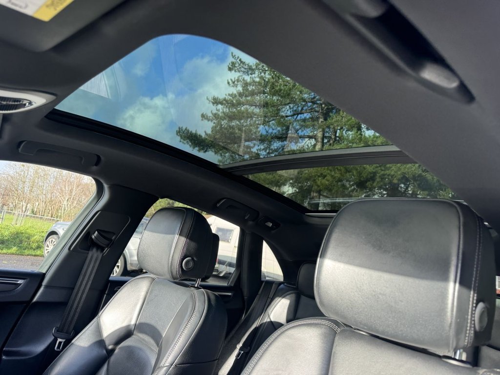 Used Porsche Macan 2020 for sale - 77153410: Photo 8