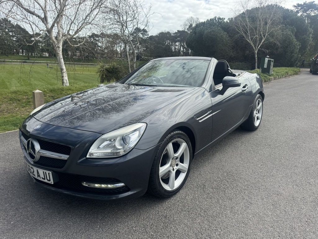 Used Mercedes-Benz SLK 2012 for sale - 78083054: Photo 2