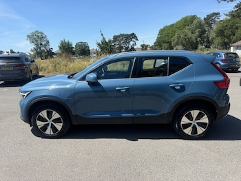 Used Volvo XC40 2022 for sale - 79072720: Photo