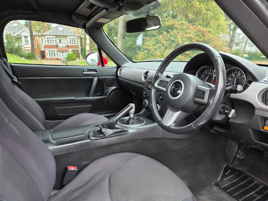 Used Mazda MX-5 2010 for sale - 76635009: Photo 9