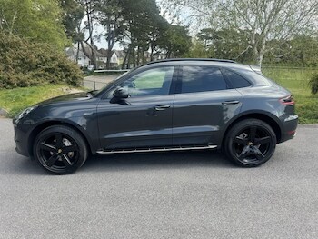 Used Porsche Macan 2016 for sale - 78320450: Photo