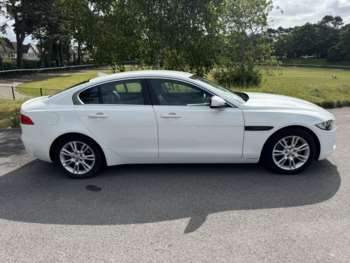 Used Jaguar XE 2015 for sale - 74746414: Photo