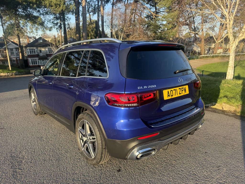 Used Mercedes-Benz GLB 2022 for sale - 77621351: Photo 6