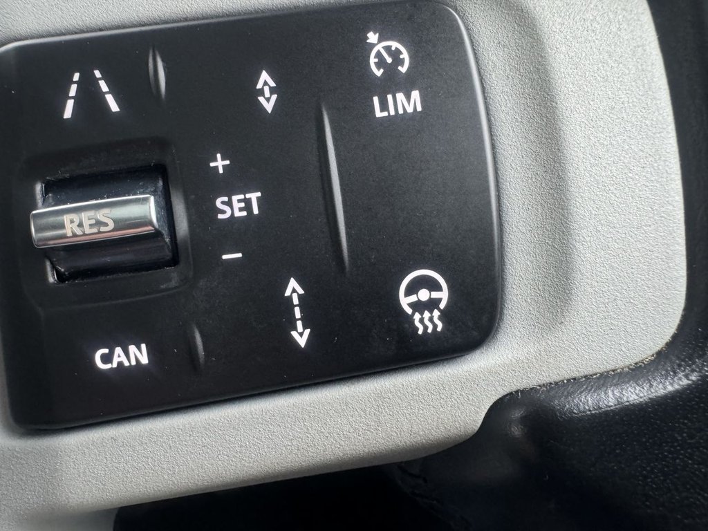 Used Land Rover Defender 2021 for sale - 77483411: Photo 41