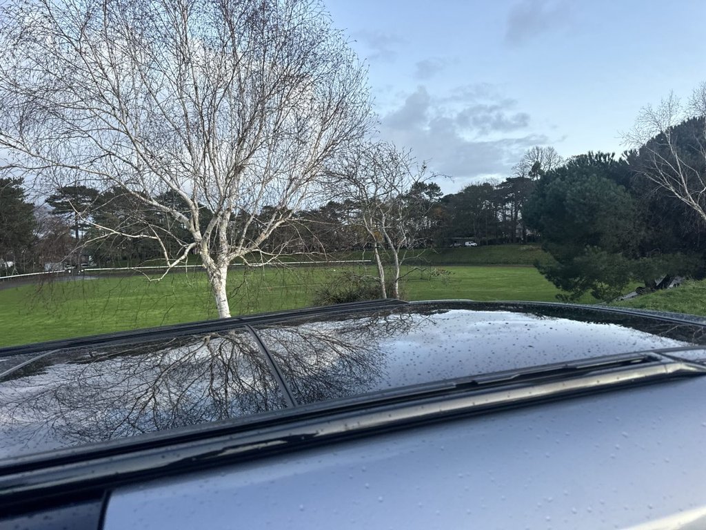 Used Land Rover Defender 2021 for sale - 77483411: Photo 5