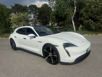 Used Porsche Taycan 2023 for sale - 78534005: Photo