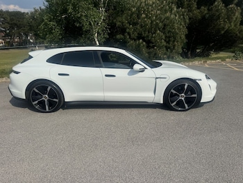 Used Porsche Taycan 2023 for sale - 78534005: Photo