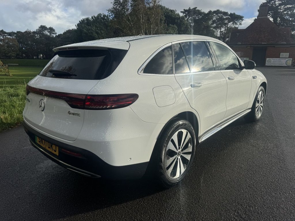 Used Mercedes-Benz EQC 2021 for sale - 76941549: Photo 5