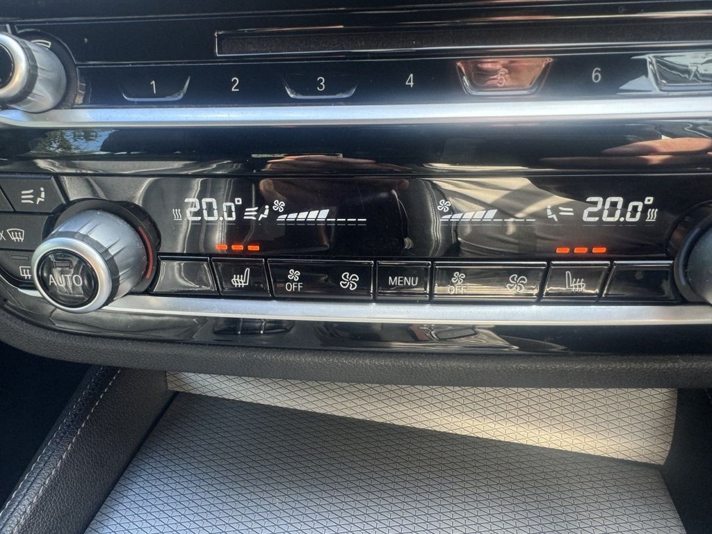 Used BMW 5 Series 2017 for sale - 76634993: Photo 18