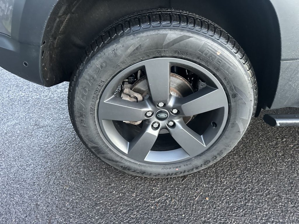 Used Land Rover Defender 2021 for sale - 76783888: Photo 7