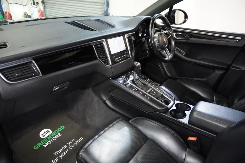 Used Porsche Macan 2018 for sale - 76092826: Photo 12