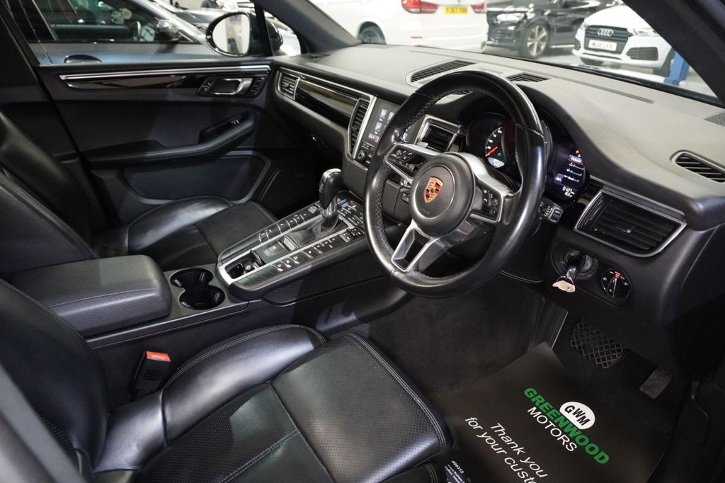 Used Porsche Macan 2018 for sale - 76092826: Photo 13