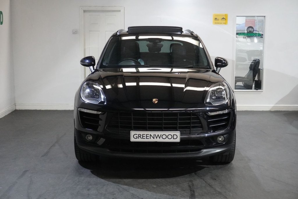 Used Porsche Macan 2018 for sale - 76092826: Photo 2