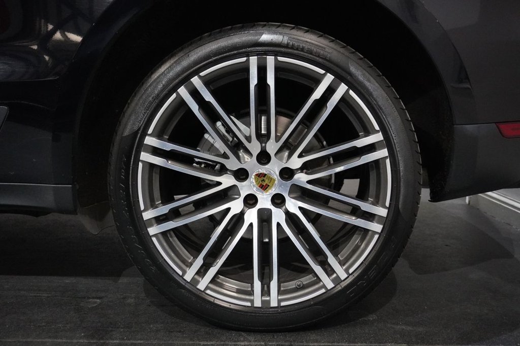 Used Porsche Macan 2018 for sale - 76092826: Photo 26