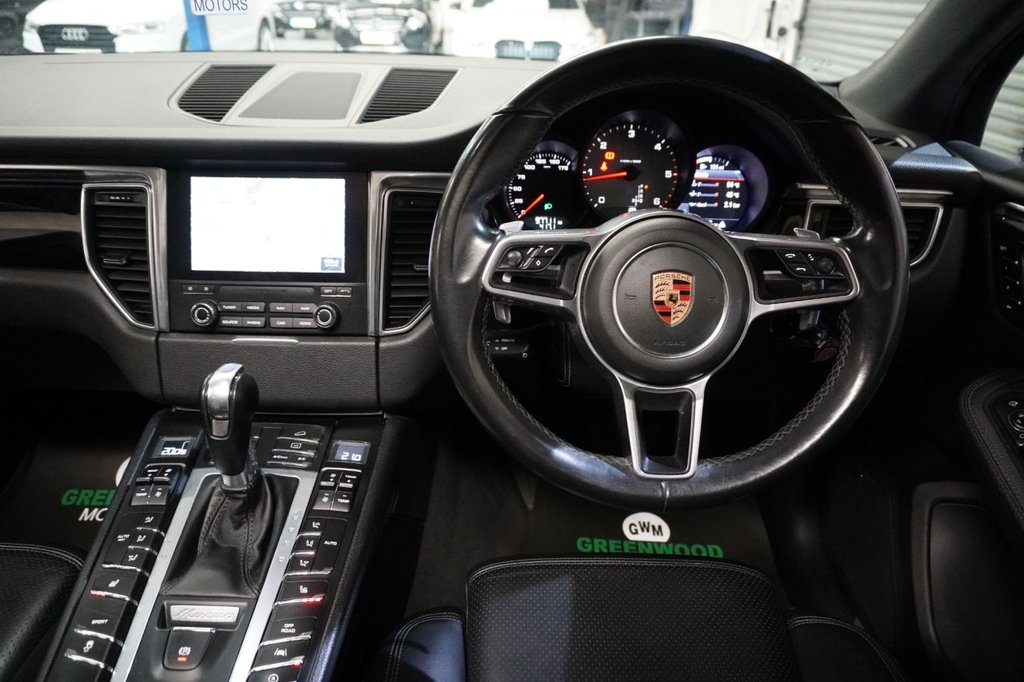 Used Porsche Macan 2018 for sale - 76092826: Photo 9