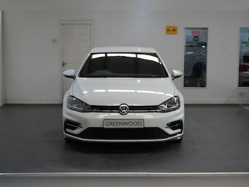 Used Volkswagen Golf 2017 for sale - 78563197: Photo