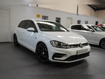 Used Volkswagen Golf 2017 for sale - 78563197: Photo