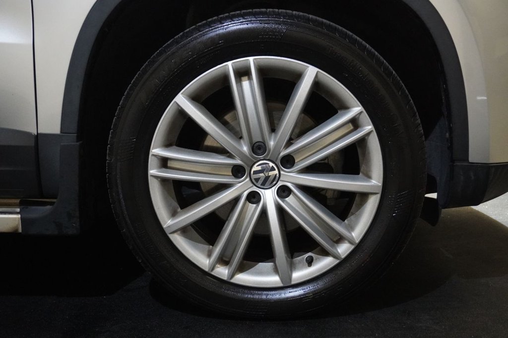 Used Volkswagen Tiguan 2010 for sale - 77673557: Photo 20