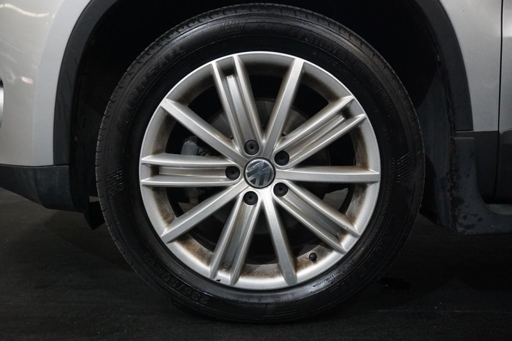 Used Volkswagen Tiguan 2010 for sale - 77673557: Photo 22