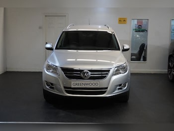Used Volkswagen Tiguan 2010 for sale - 77673557: Photo