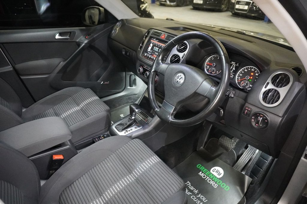 Used Volkswagen Tiguan 2010 for sale - 77673557: Photo 8