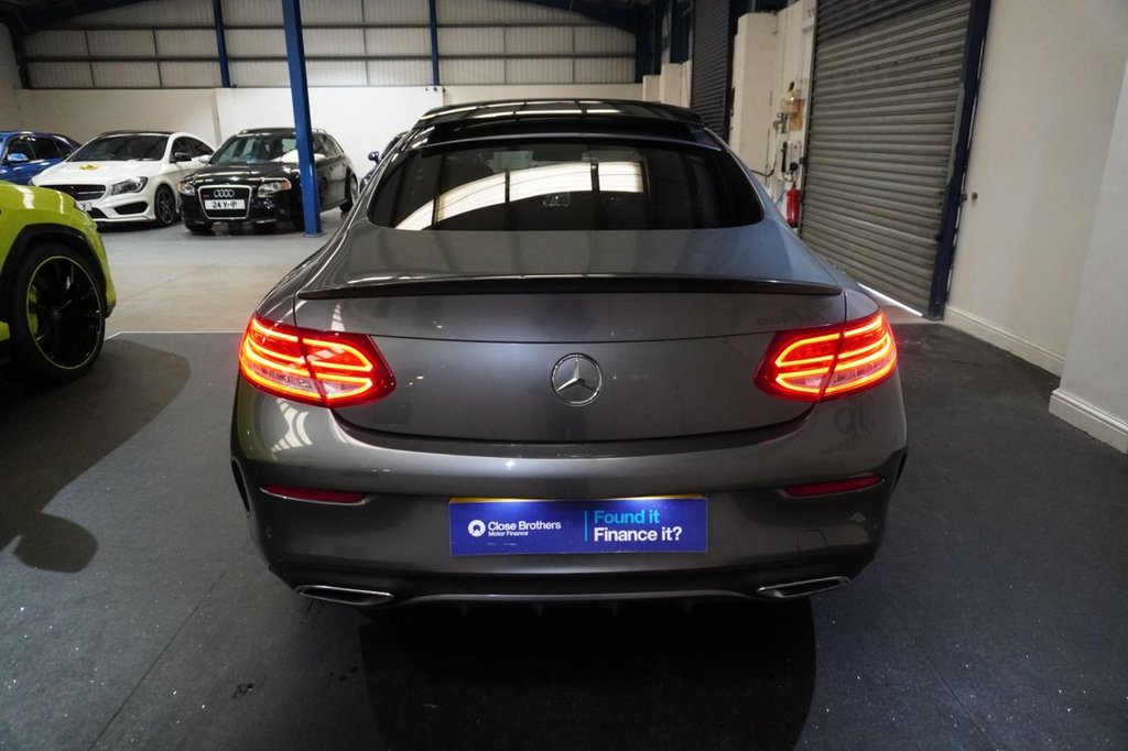 Used Mercedes-Benz C Class 2018 for sale - 77821511: Photo 5