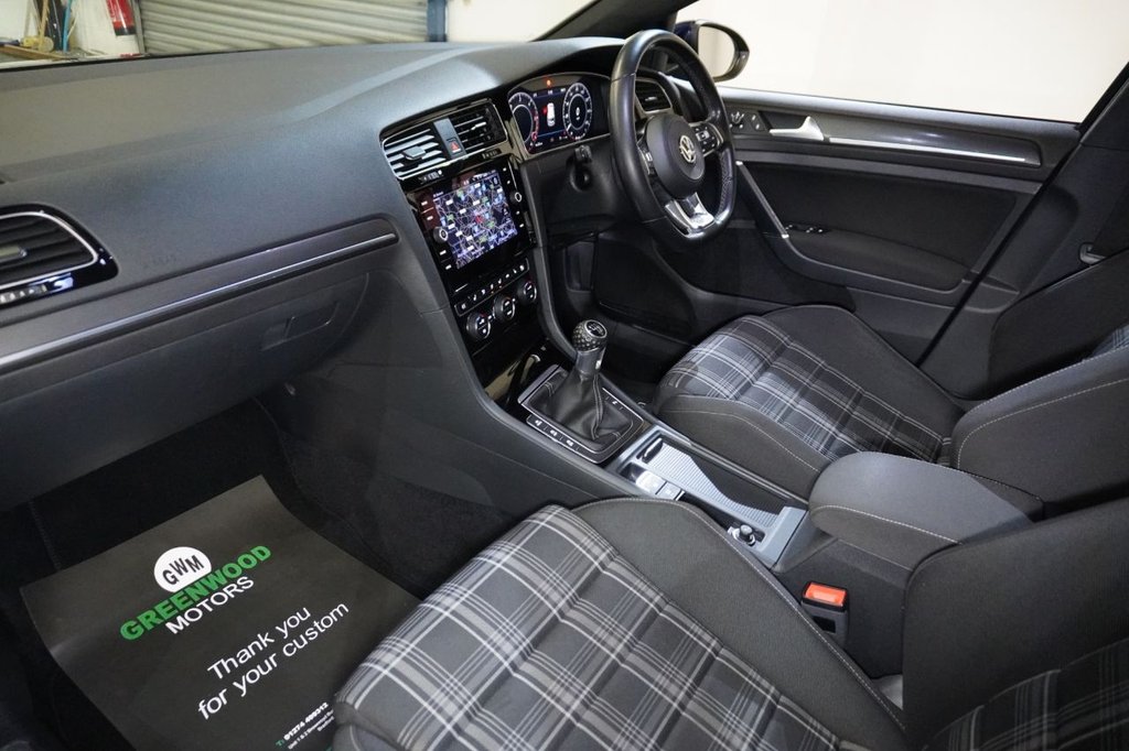 Used Volkswagen Golf 2018 for sale - 77991332: Photo 12