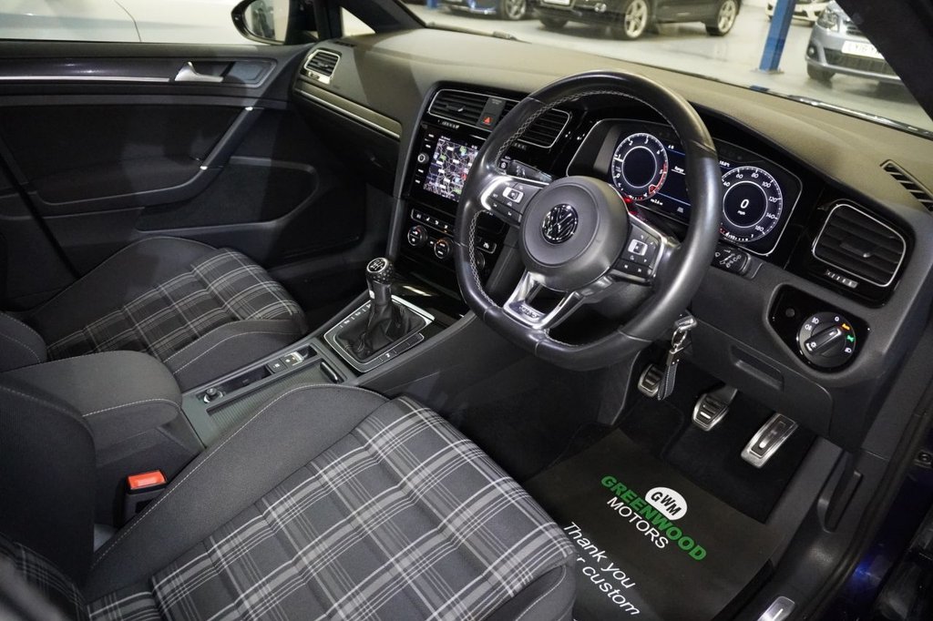 Used Volkswagen Golf 2018 for sale - 77991332: Photo 13