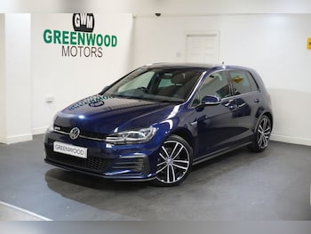 Used Volkswagen Golf 2018 for sale - 77991332: Photo