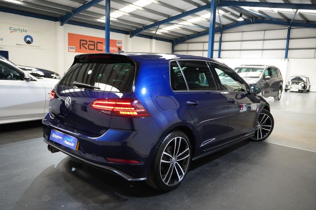 Used Volkswagen Golf 2018 for sale - 77991332: Photo 4