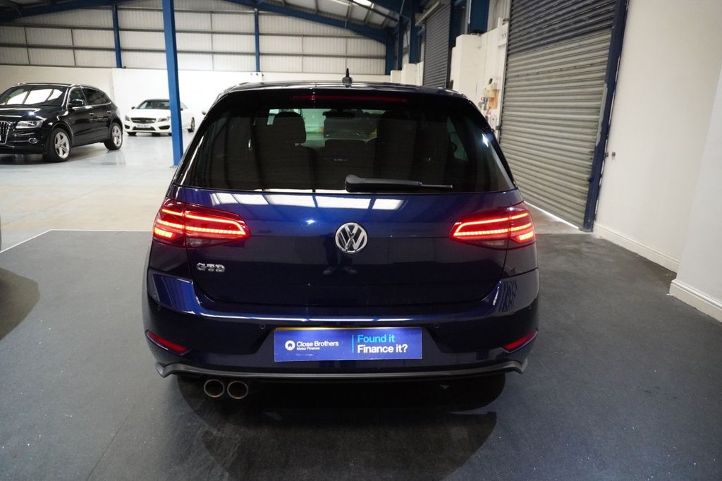 Used Volkswagen Golf 2018 for sale - 77991332: Photo 5