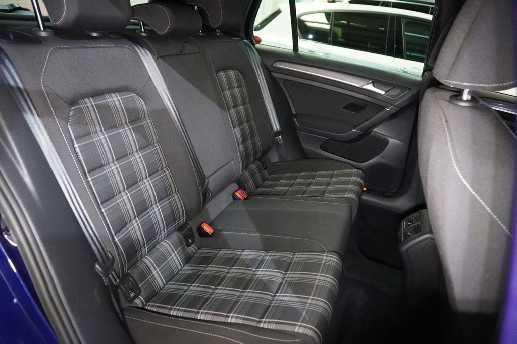 Used Volkswagen Golf 2018 for sale - 77991332: Photo 8