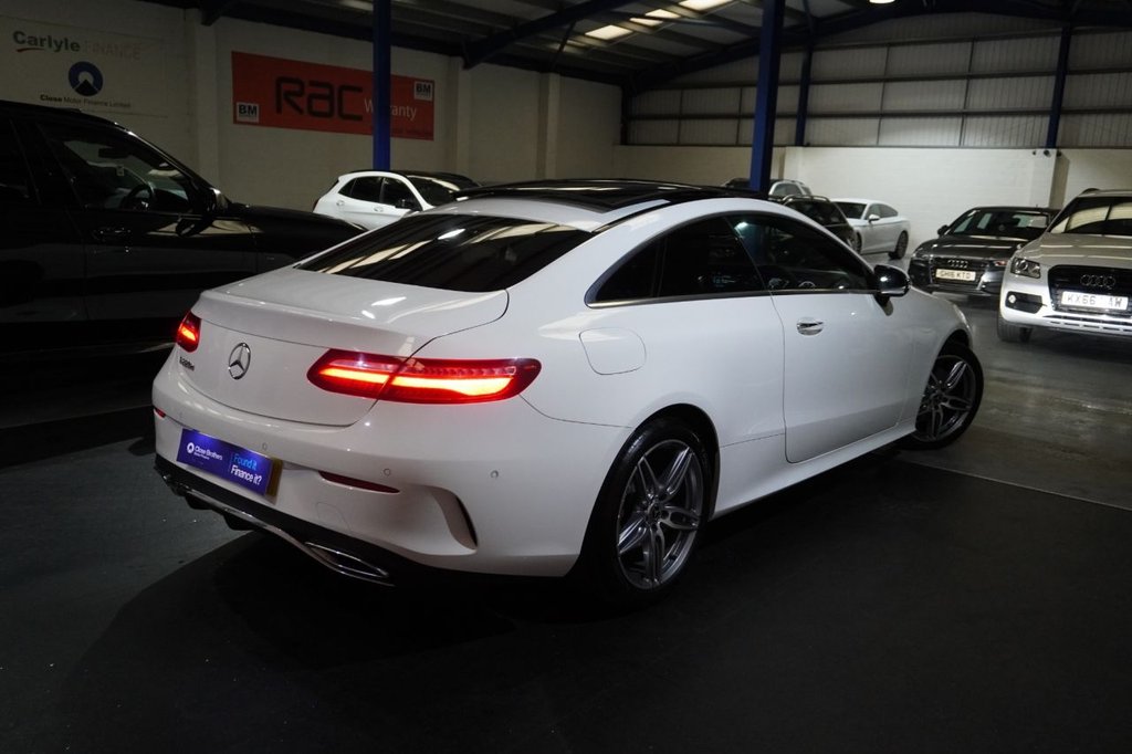 Used Mercedes-Benz E Class 2018 for sale - 77200441: Photo 4