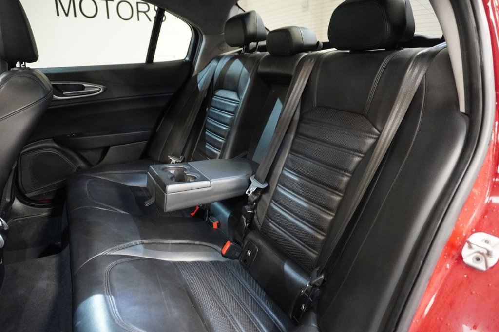 Used Alfa Romeo Giulia 2018 for sale - 78056438: Photo 11
