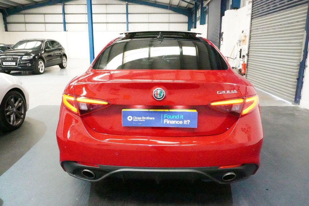 Used Alfa Romeo Giulia 2018 for sale - 78056438: Photo 6