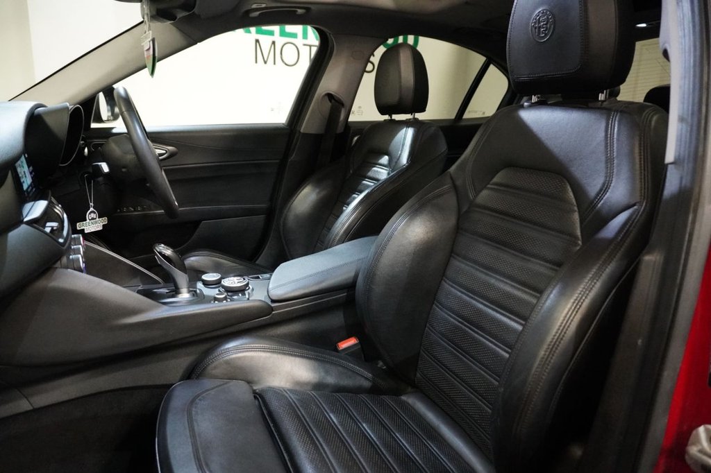 Used Alfa Romeo Giulia 2018 for sale - 78056438: Photo 9