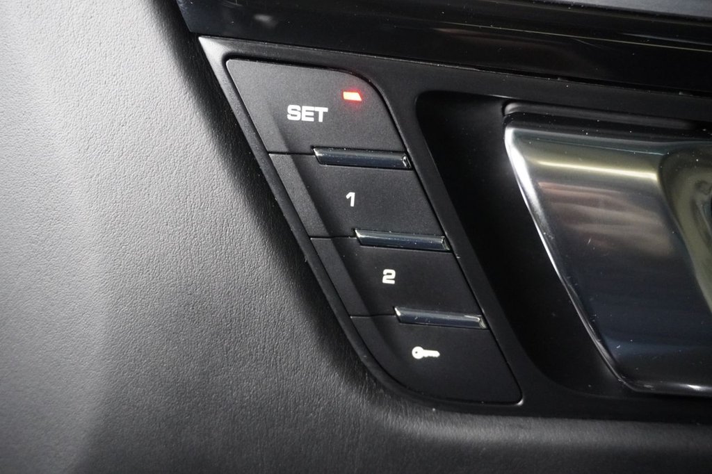 Used Porsche Macan 2017 for sale - 77027004: Photo 10