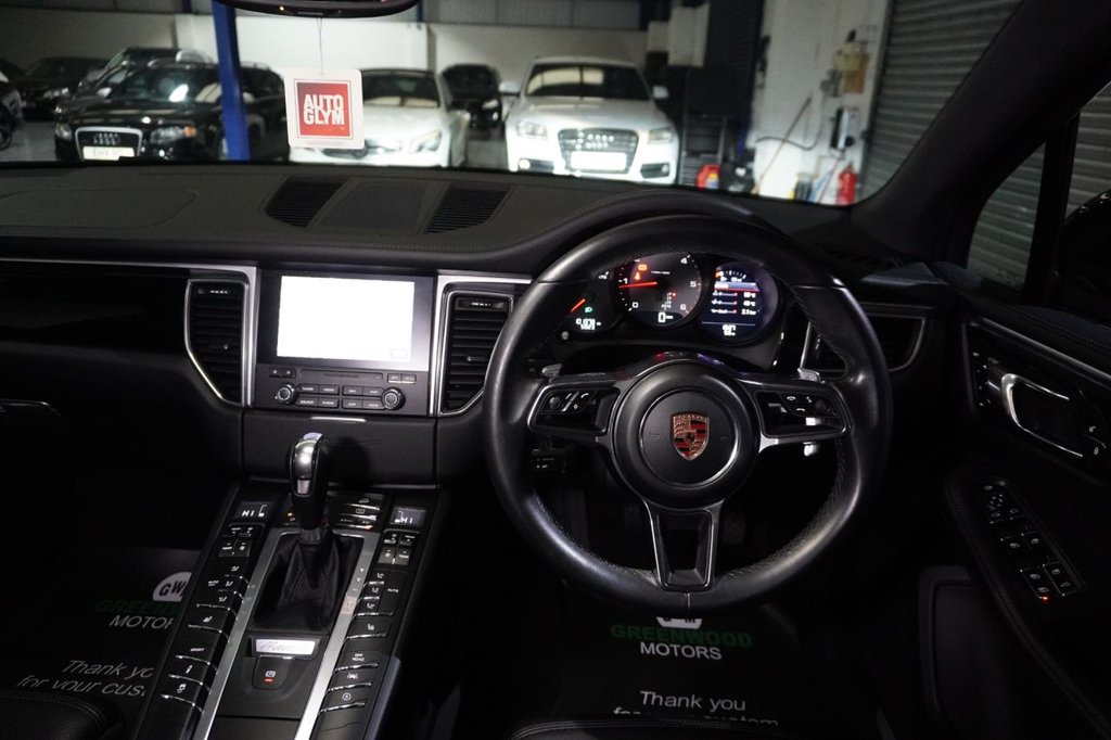Used Porsche Macan 2017 for sale - 77027004: Photo 13