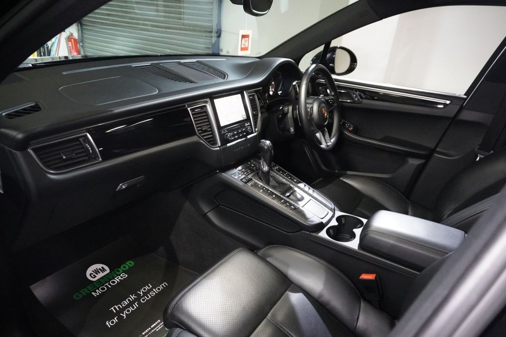 Used Porsche Macan 2017 for sale - 77027004: Photo 8