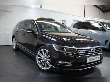 Used Volkswagen Passat 2017 for sale - 76447074: Photo